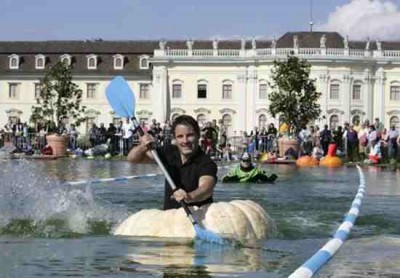 pumpkin-boat-race.jpg